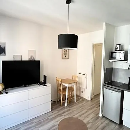 Studio For 2 People *